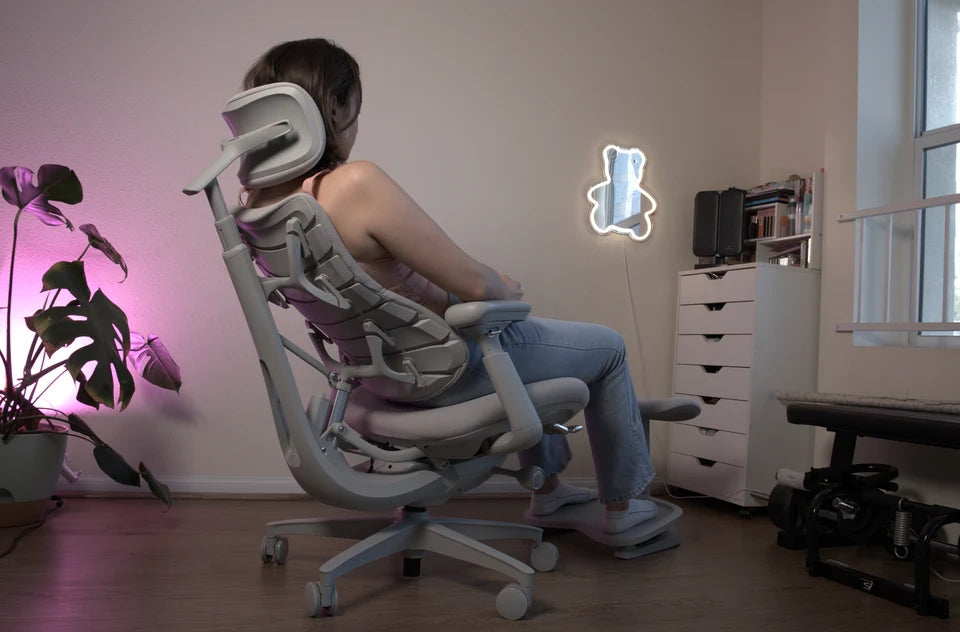 Checklist per una sedia ergonomica: 12 caratteristiche che contano davvero